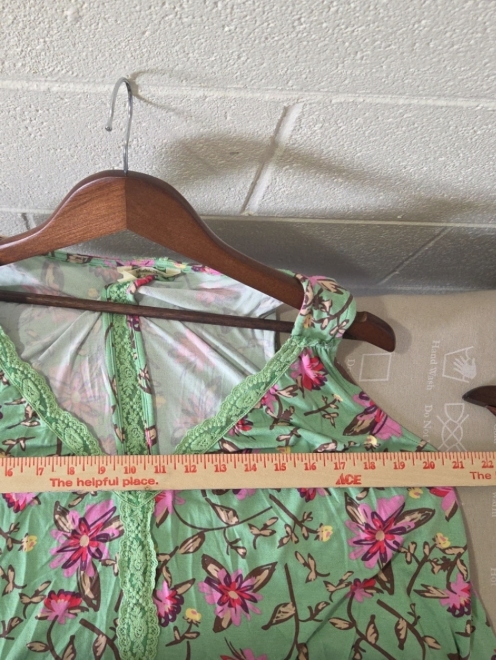 Matilda Jane Weekend Away Green Floral V-Neck Tank Size 2XL Buttery Soft - Picture 7 of 10